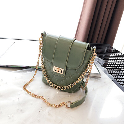 

Chic small bag rhomboid chain bag new 2019 Korean version 100 boat bucket bag single shoulder female bag oblique satchel bag