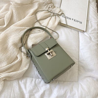

Ins summer chain bag womens new 2019 Korean version of Joker small square bag fashion shoulder Messenger bag