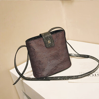 

Chic bag female ins super fire 2019 new Korean version of the wild single shoulder slung fashion sequins chain bucket bag