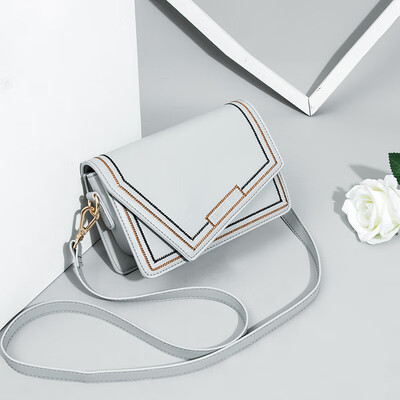 

In summer the little girl tide Korean fashion wild ins shoulder Messenger bag texture womens bag