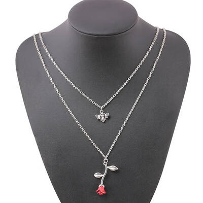 

Red Rose Graceful Lady Pendant Cute Bee Double Layers Necklace Stylish Women Flower Chain