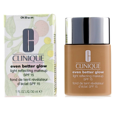 

CLINIQUE - Even Better Glow Light Reflecting Makeup SPF 15 - CN 20 Fair 30ml1oz