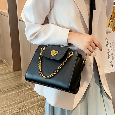 

Small bag female 2019 new wave Korean version of the wild texture portable Messenger bag chain shoulder bag simple small square bag