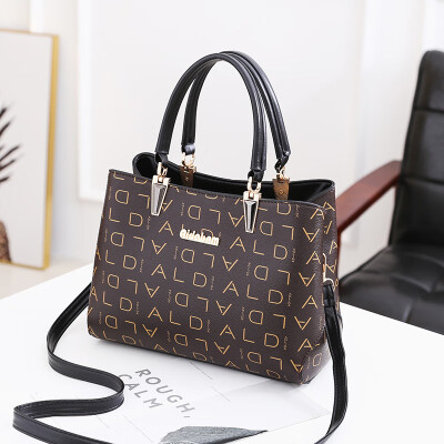 

European&American style old flower hit color female bag 2019 new fashion printing trend mother package