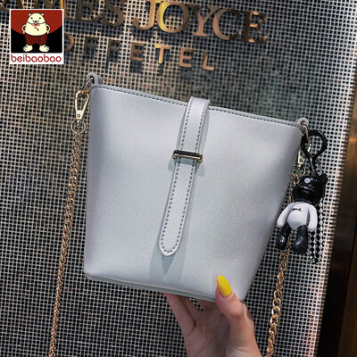 

On the new package women 2019 new casual super - fire bucket bag ins one - shoulder oblique bag tide