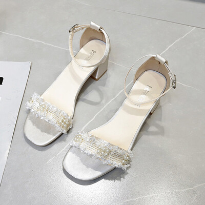 

Coarse-heeled sandals women 2019 summer new Joker with fairy wind buckle with Pearl breeze high heels