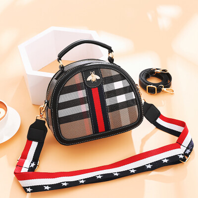 

Simple small bag female 2019 new cool Korean version of the wild Messenger bag saddle bag fashion shoulder bag handbag