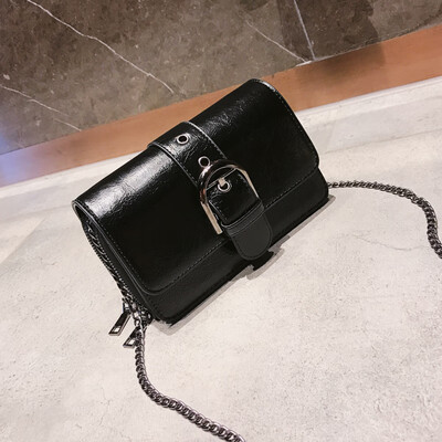 

Ins Super Fire Retro Small Square Bag Female 2019 New Tide Korean Fairy Fashion honey Bungee Messenger Bag