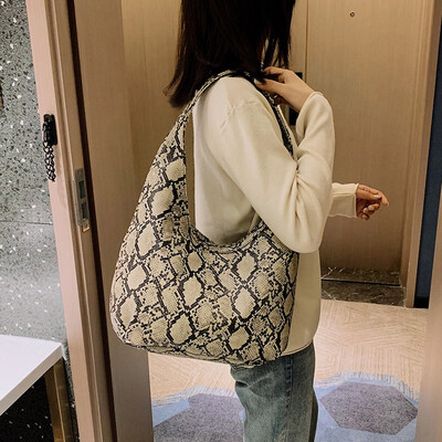 

Tailored Fashion Women Serpentine Printing HnadBag Phone Bag shoulder Bag Shopping Bag