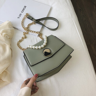 

Tailored Women Pearl Leather Crossbody Bag Candy Cute Color Messenger Bag Chain Beach Bag