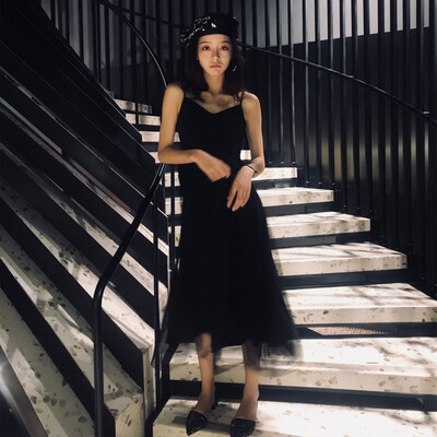 

Black v-neck sling dress autumn dress female 2018 new long section mesh dress small black dress
