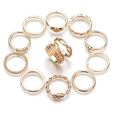 

Women Combination Rings Set Gold Color Inlay Diamond Carved Pattern Alloy Ring Wedding Jewelry