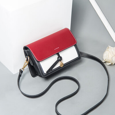

In summer ins super-hot girls Korean version of one-shoulder oblique bag is fashionable with studentsoblique stride