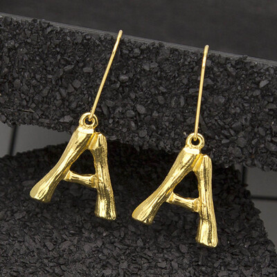 

1 Pair New Fashion Women 26 Letters Stud Earrings Fashion Party Earrings
