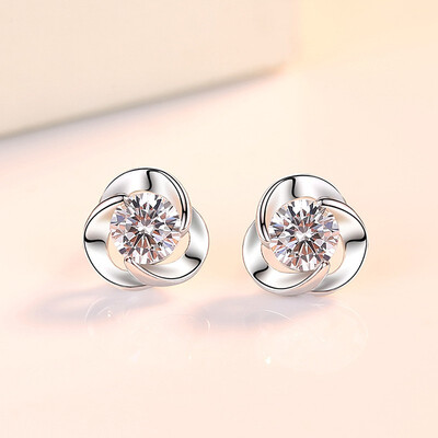 

Stud earrings feminine temperament earrings simple small earlobe suitable earrings
