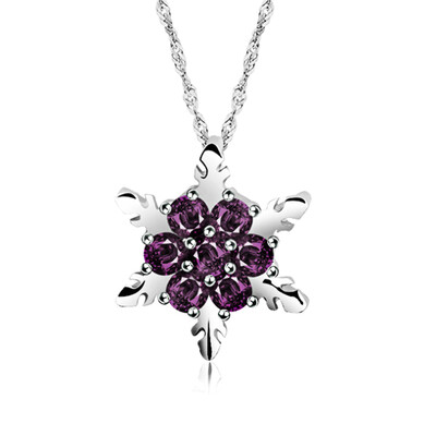 

Natural Temperament Zircon Snowflake Shaped Pendant Necklace Charming Jewelry Drop Shipping