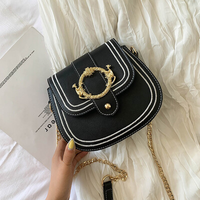 

On the new baby girl 2019 tide Joker French small crowdsourcing texture western style chain messenger bag