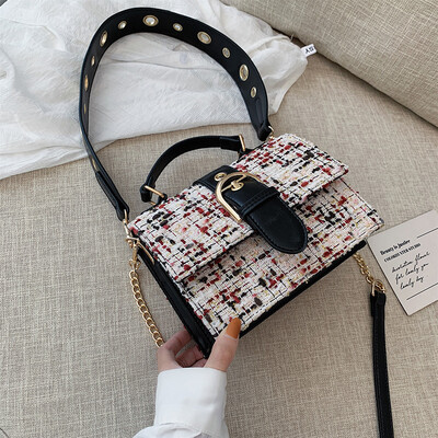 

Chic chain bag summer Korean Joker broadband small square bag 2019 new womens shoulder bag Messenger bag