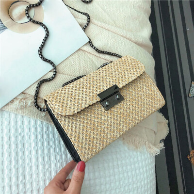 

Tailored Fashion Wild Retro Shoulder Bag Messenger Chain Small Square Bag Woven Bag