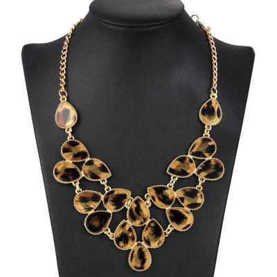 

Hesiod Vintage Women Leopard Necklaces Collar Gold Color Short Chain Choker Necklace Water Drop Design Jewelry c