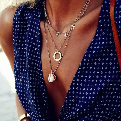 

Bohemian Gold Color White Starfish Conch Shell Pendant Necklace For Women Ocean Beach Choker Necklaces Summer Fashion Jewelry