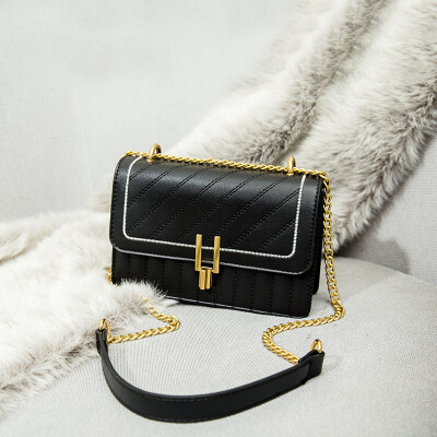 

Foreign style messenger bag female Joker ins Lingge chain small square bag slung bag