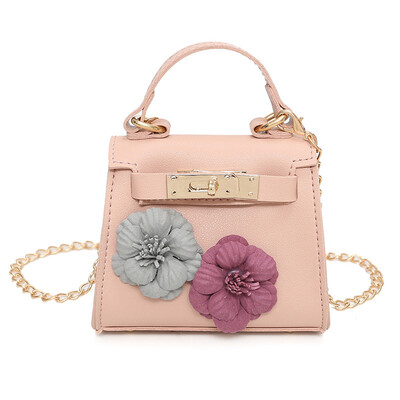 

1x PU leather female mini flower chain bag shoulder diagonal bag handbag flower position color random Size about 13 1