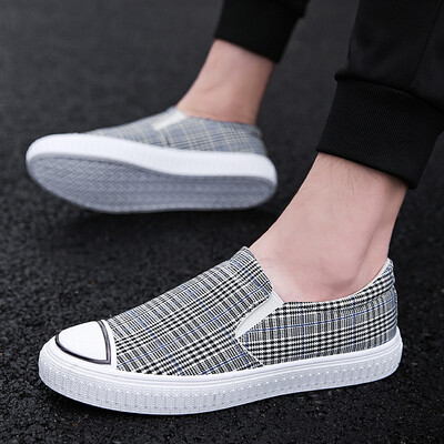 

Canvas Shoes Mens Korean Version Baitao Students Leisure Board Shoes