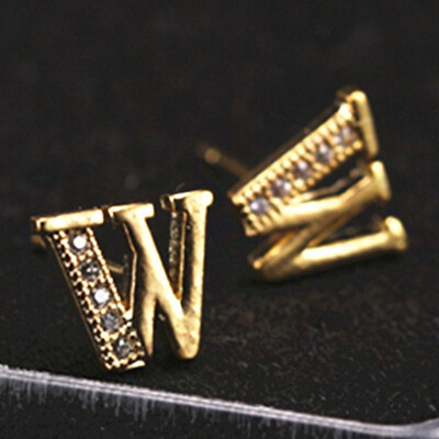 

Fashion Tiny Initial Stud Personalized Bridesmaids Gift Letter Earrings Gift Alphabet Ear Studs For Women Girls