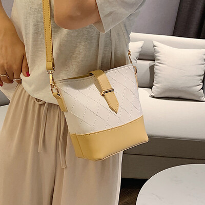 

Senior sense French niche bag female bag 2019 new fashion bucket bag summer small fresh wild Messenger bag