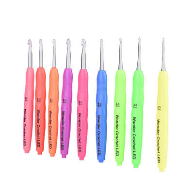 

Greensen 9Pcs Different Types LED Handcraft Plastic Crochet Hook Set Sweater Knitting Tools