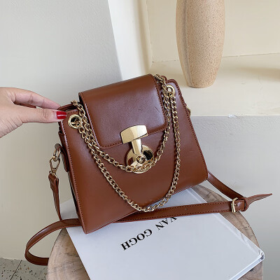 

Chic small bag network celebrity gas chain womens bag new 2019 simple small square bag popular single shoulder bag oblique satche