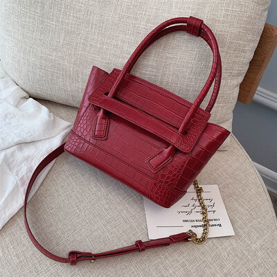 

Ins Vintage Crocodile Handheld Womens Bag 2019 New Korean Joker Fashion Chain Pack Single Shoulder Messenger Bag Tide