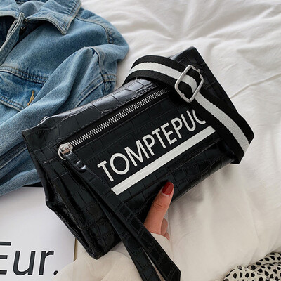 

Internet red model 2019 Korean version 100 single shoulder bag personality letter wide thick belt triangle dumpling bag oblique sa