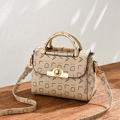 

Summer LadiesFashion in Ins Fashion Hand-held Bill of Lading Shoulder Straddle Bag Summer