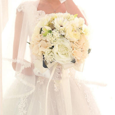 

Beautiful Artificial Fake Flowers Silk Flowers Home Wedding Bouquet Floral Decor 6 Styles