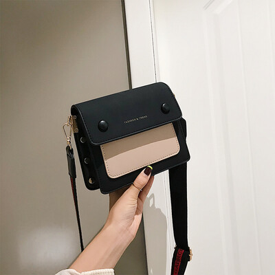 

Senior sense of foreign style womens bag retro chic frosted broadband small square bag new 2019 simple shoulder slung bag