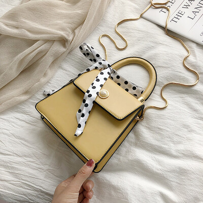 

New texture bag female 2019 new Korean version of the wild shoulder slung fashion portable chain scarf Kelly bag