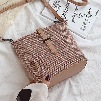 

Summer new bag women 2019 new Korean fashion casual slung Joker shoulder woven bucket bag