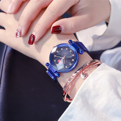 

2019 New Fashion Diamond Ladies Watch Luxury Starry Sky Women Geometric Surface Clock Magnetic Mesh Waterproof Girl Wristwatches