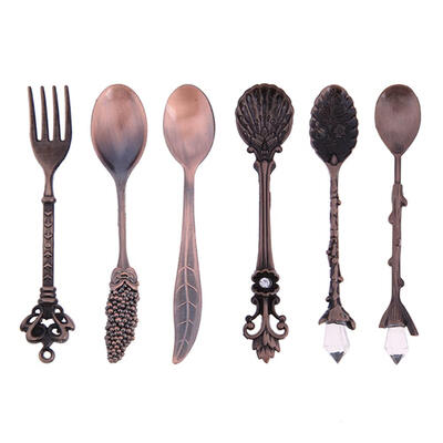

6pcsset Vintage Coffee Spoon Metal Carved Fruit Fork Dessert Cake Flatware