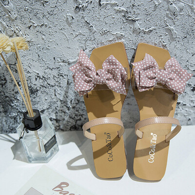 

Korean version of the word slippers female Xia Lu toe sweet bow wearing beach shoes