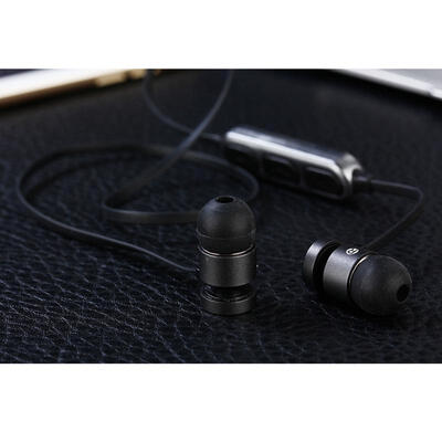 

Mini Magnetic Bluetooth Wireless In-Ear Earphone Earbuds With Mic For Outdoor Sports