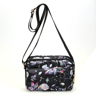 

Multi - layer printed canvas bag light middle - aged mother bag slanted bag mini bag womens bag