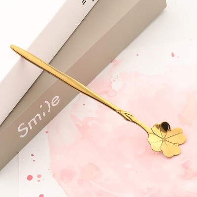 

Gold-plated Japanese cherry blossom four-leaf Basketball scoop of rose petals stir coffee scoop of 430 stainless steel Western Mid