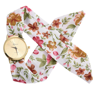

Fashion casual ladies watch small fresh temperament cloth table