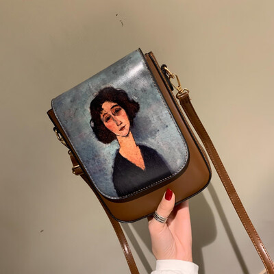 

Qiao Bani 2019 new South Korea ulzzang fashion printing funny beauty figure shoulder bag diagonal tide handbag