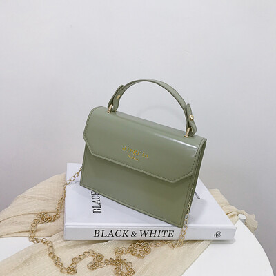 

2019 new texture small square bag female simple fashion letter chain Messenger bag casual retro wild handbag