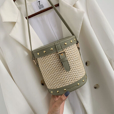

Tailored Women Beach Rivet Decorative Straw Bucket Bag Burlap Square Bag Messenger Bag