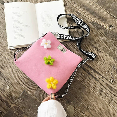 

Tailored Female Canvas Bag Letter Flower Print Shoulder Bag Lock Buckle Messenger Bag